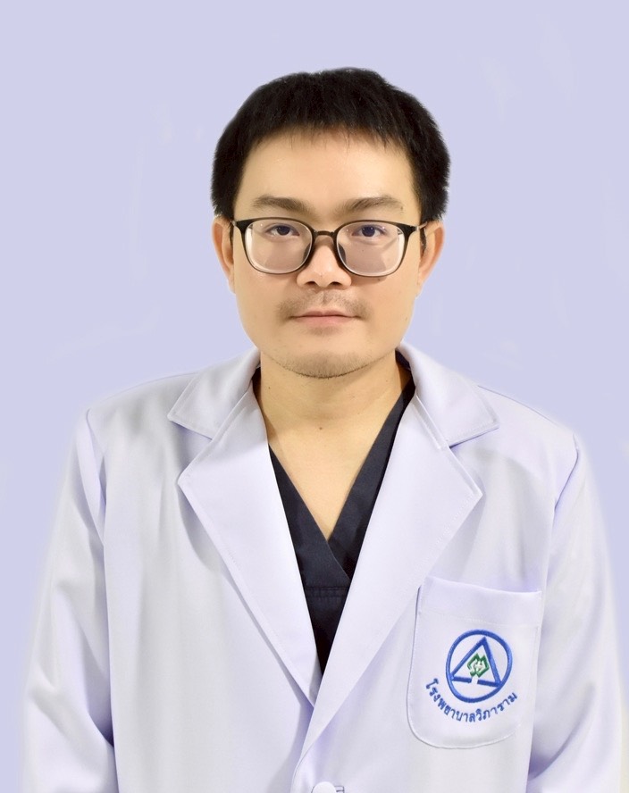 นพ. พงศธร   คำมูล